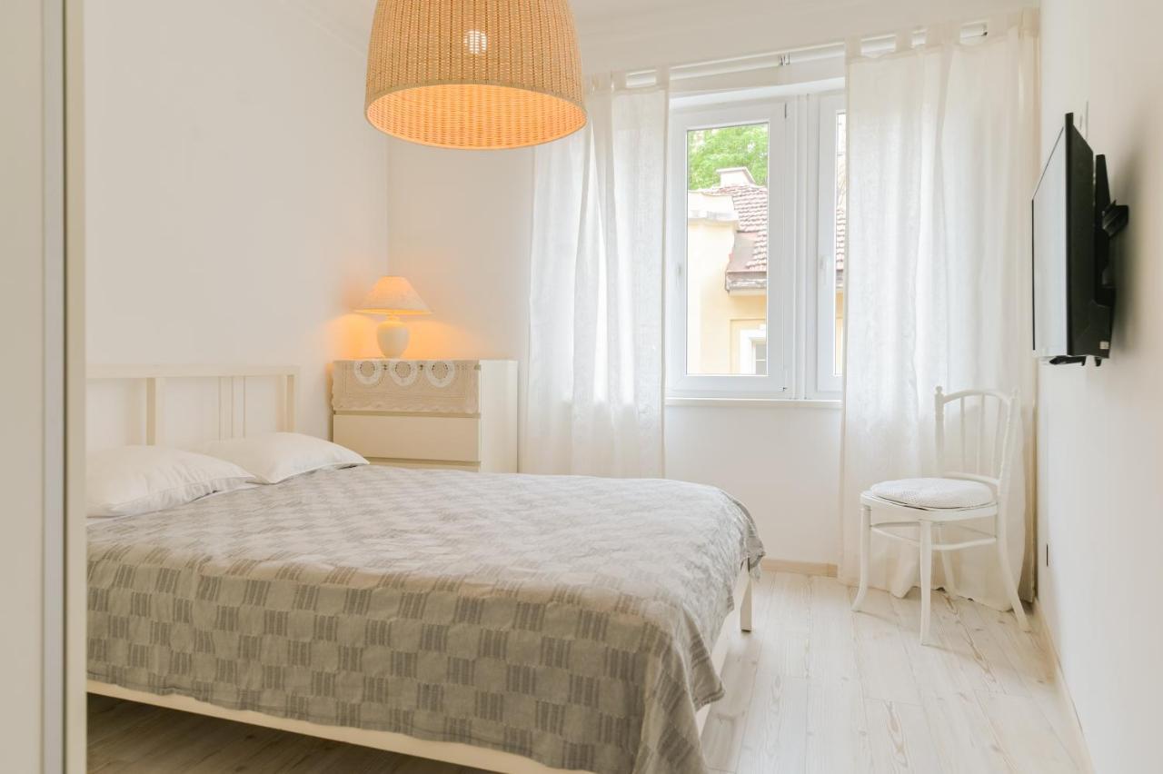 The Simple Place - Close To Slaveykov Square By Flat Mаnager Apartament Sofia